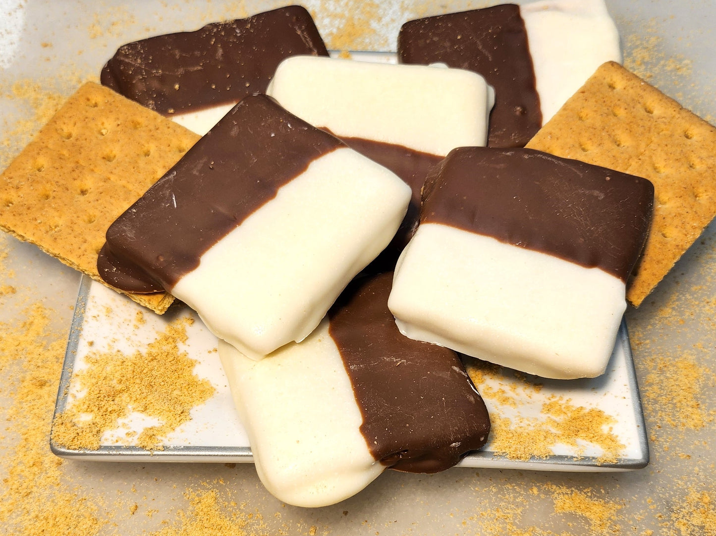 Double Dipped Grahams - Crunchy Grahams, Double the Chocolate Delight